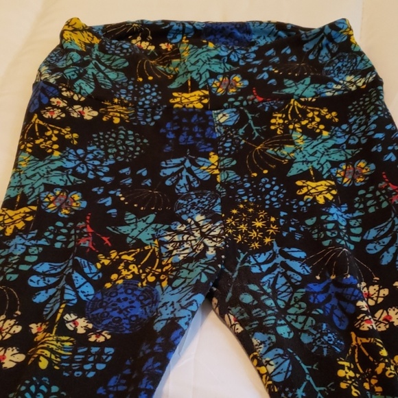 Lularoe leggings - Picture 2 of 4